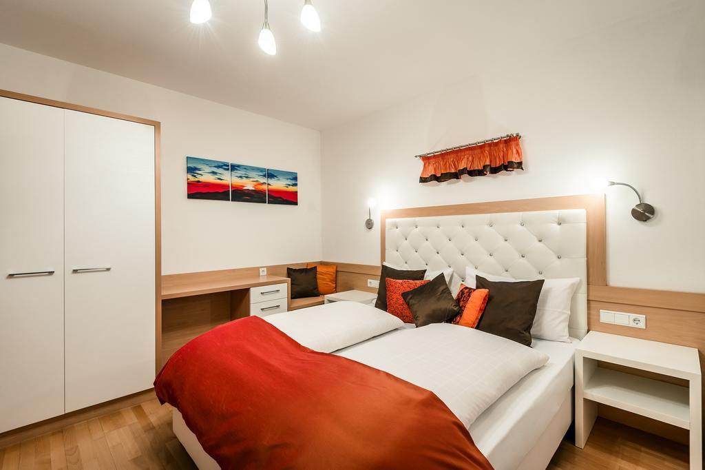 Taela Apartments San Cassiano  Esterno foto